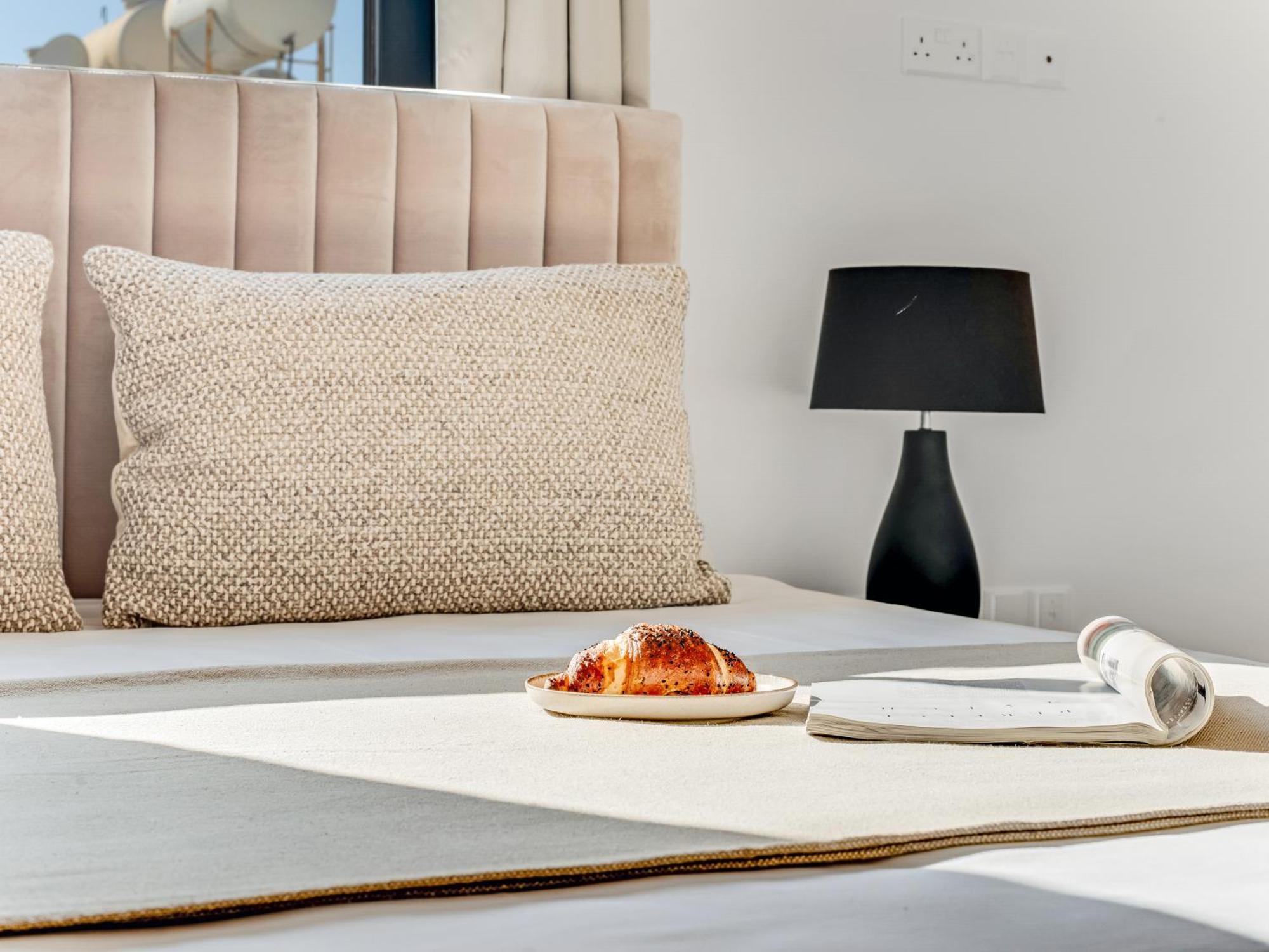 Sanders Crystal 1 Limassol Luaran gambar