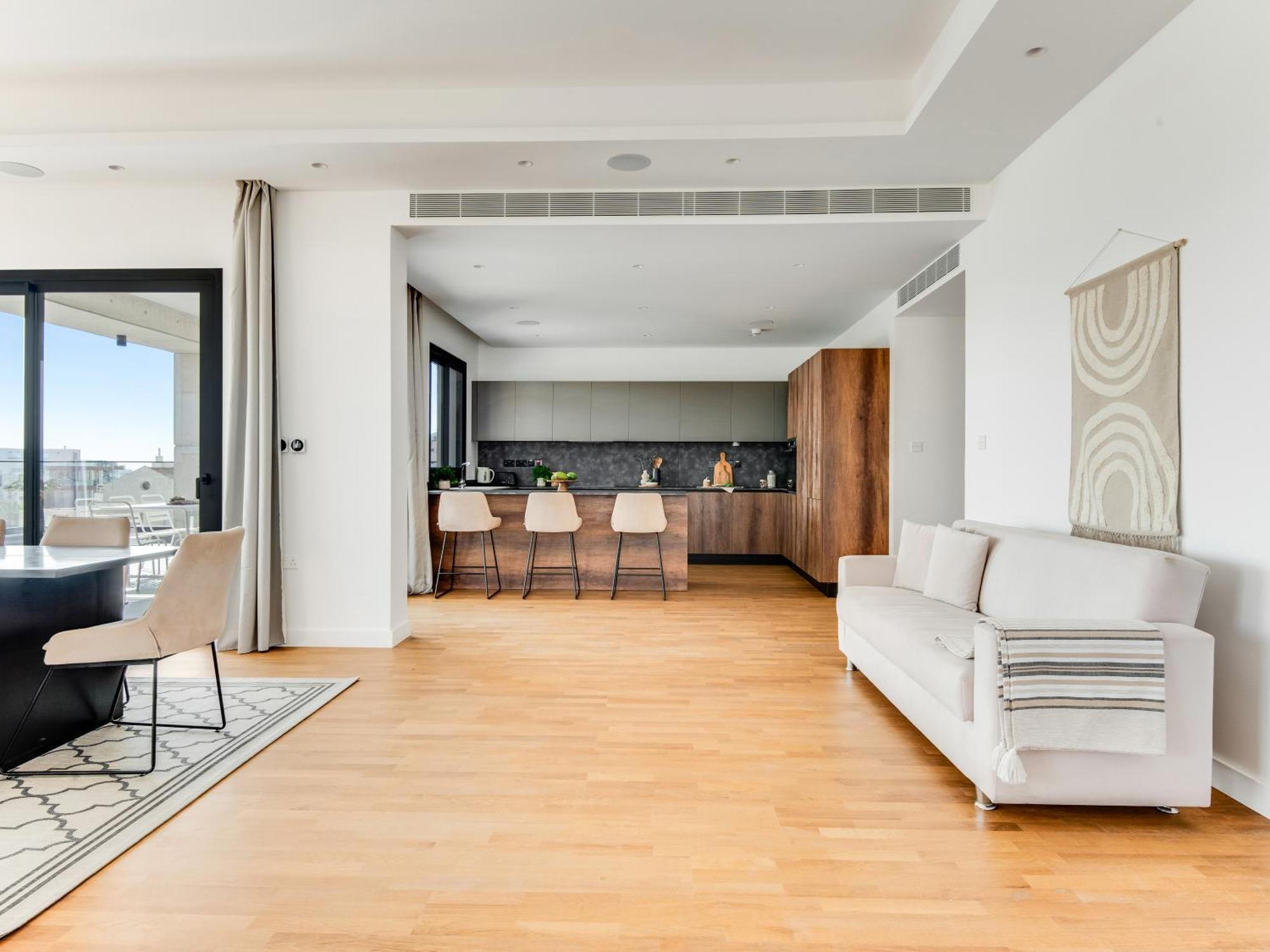 Sanders Crystal 1 Limassol Luaran gambar